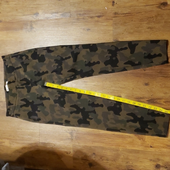 Nanette lepore camouflage stretch skinny crop pants - Picture 1 of 5